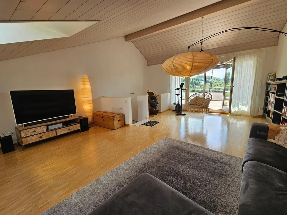 Maison en rangée de 5,5 pièces avec deux terrasses à Neuenegg à vendre – photo 5 sur 13