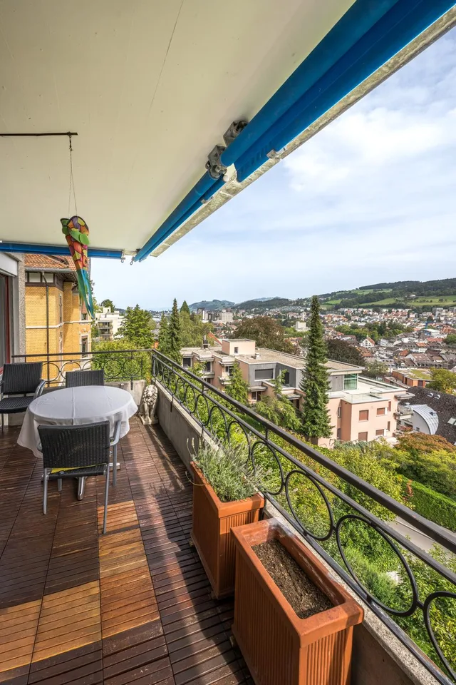 WOHNEN MIT WEITBLICK – 4-ZIMMER-WOHNUNG AM ROSENBERG – photo 11 of 29