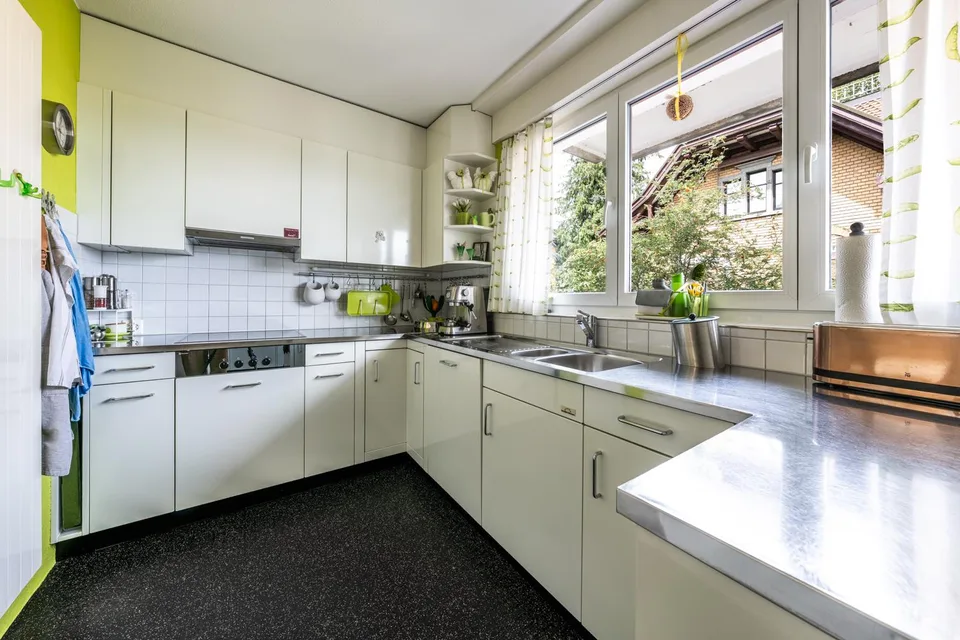 WOHNEN MIT WEITBLICK – 4-ZIMMER-WOHNUNG AM ROSENBERG – photo 14 of 29