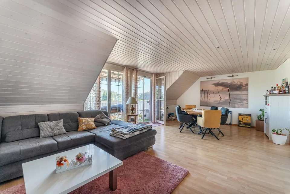 Viel Platz und Privatsphäre – 5½-Zimmer-Wohnung in Thayngen – photo 3 sur 14