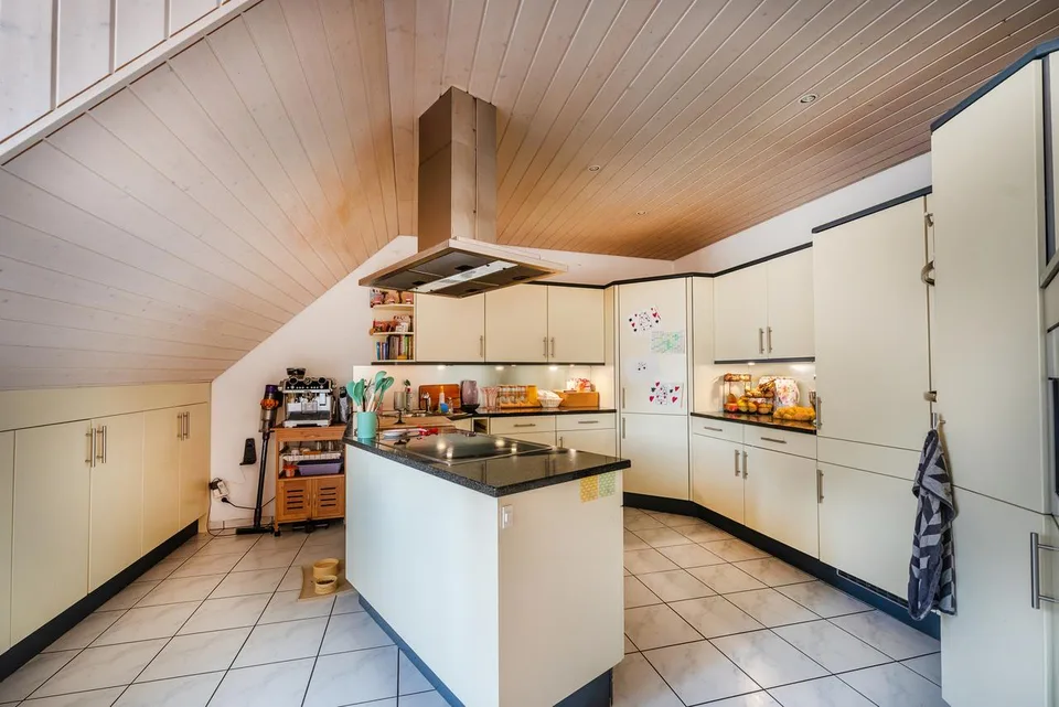 Viel Platz und Privatsphäre – 5½-Zimmer-Wohnung in Thayngen – photo 4 sur 14