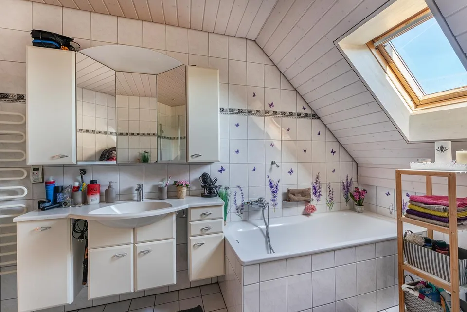 Viel Platz und Privatsphäre – 5½-Zimmer-Wohnung in Thayngen – photo 6 sur 14