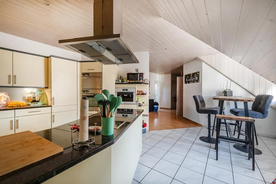 Viel Platz und Privatsphäre – 5½-Zimmer-Wohnung in Thayngen – photo 5 sur 14