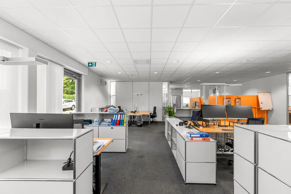 Ufficio o spazio commerciale nel cuore di Pfäffikon SZ – foto 5 di 10