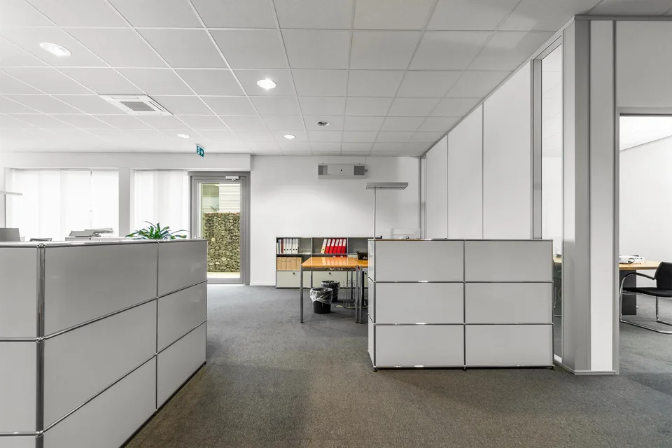 Ufficio o spazio commerciale nel cuore di Pfäffikon SZ – foto 4 di 10