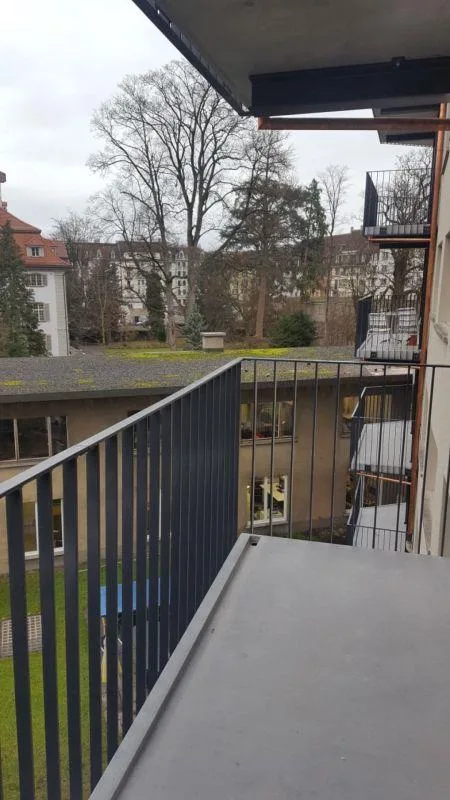Gemütliche 2-Zimmer-Stadtwohnung mit Balkon – Foto 8 von 9