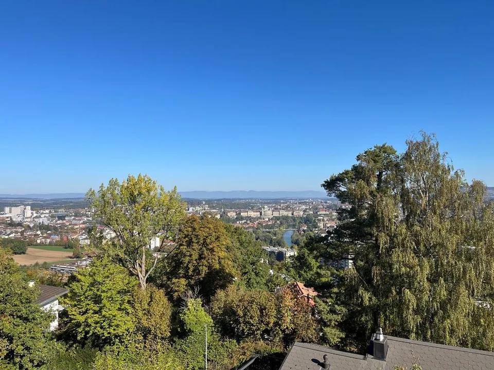 4-Zimmerwohnung mit wunderbarer Aussicht – Foto 9 von 10