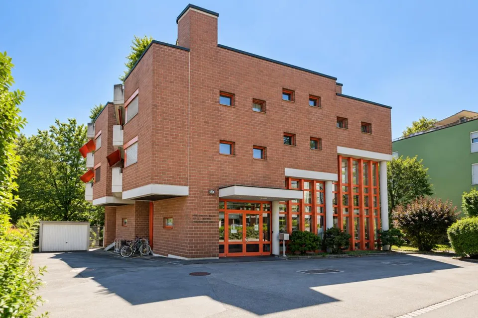 Vielseitige Geschäftsfläche im charmanten St. Karli-Quartier – Foto 15 von 15