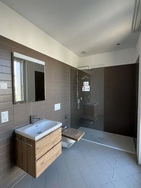 schöne Neubauwohnung im Zentrum Münchwilen – Foto 6 von 12
