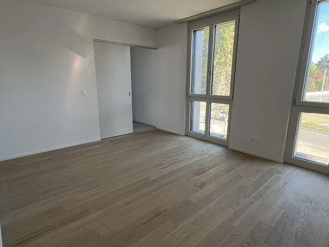 schöne Neubauwohnung im Zentrum Münchwilen – Foto 3 von 11