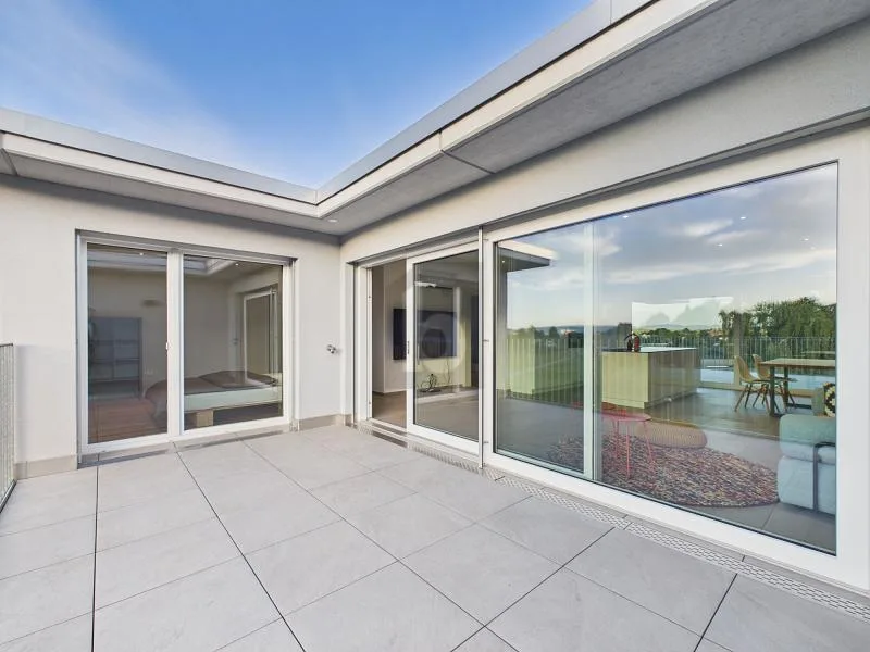 BREATHTAKING VIEW WITH LARGE TERRACE – photo 5 of 6