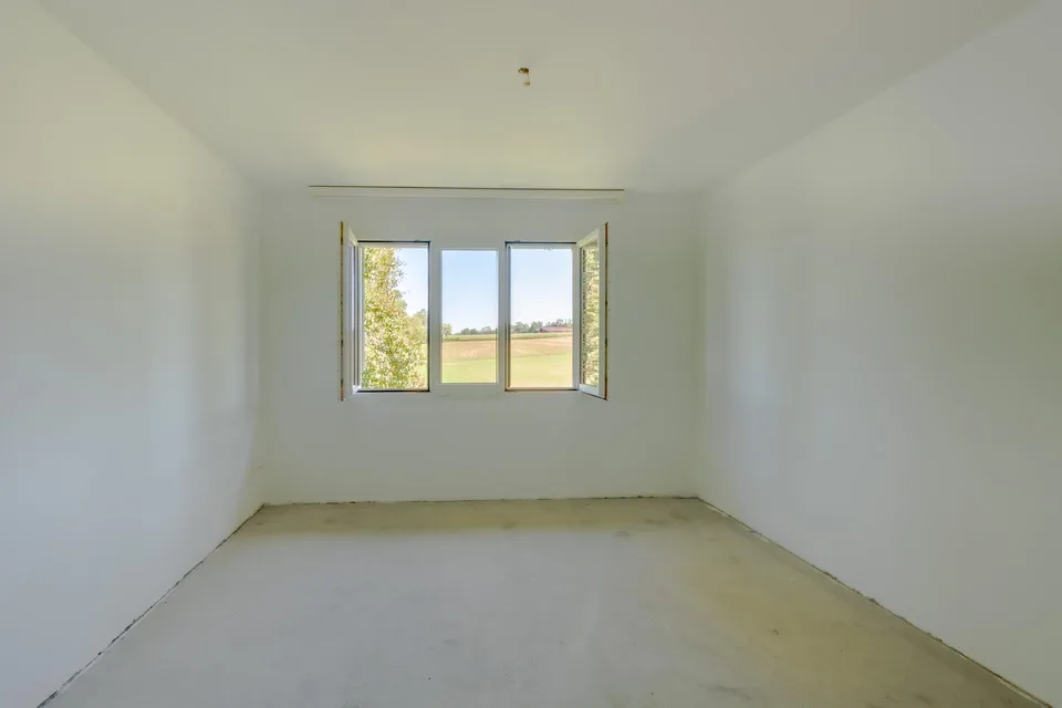 Grosszügige Wohnung mit schöner Aussicht ins Grüne – photo 6 of 15