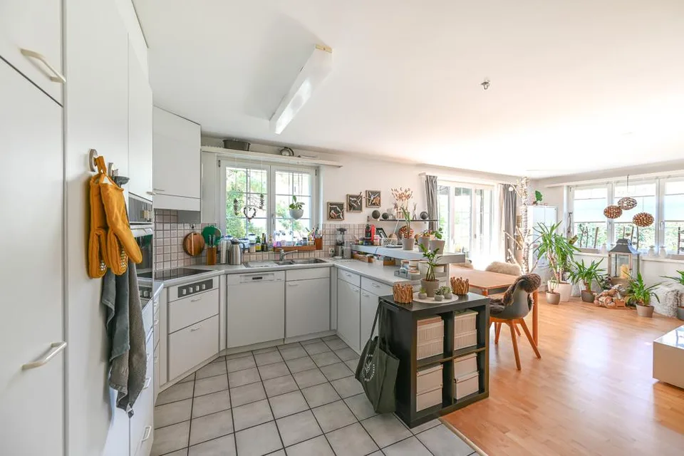 Accogliente casa con caminetto in una posizione naturale – foto 4 di 7