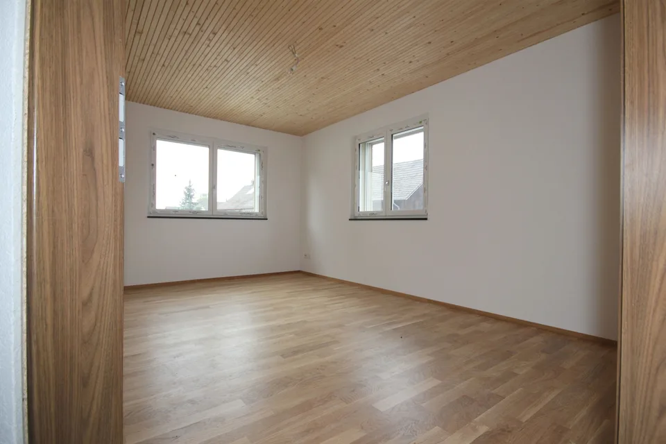 VERMIETUNG 3.5 Zimmer Wohnung im Obergeschoss – Foto 6 von 11