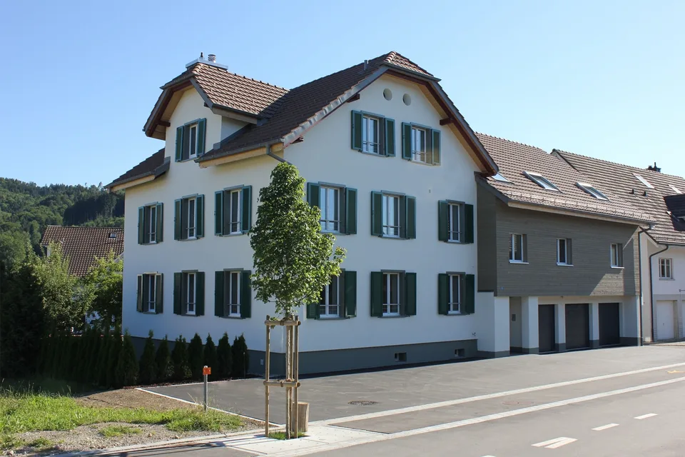VERMIETUNG 3.5 Zimmer Wohnung im Obergeschoss – Foto 2 von 11