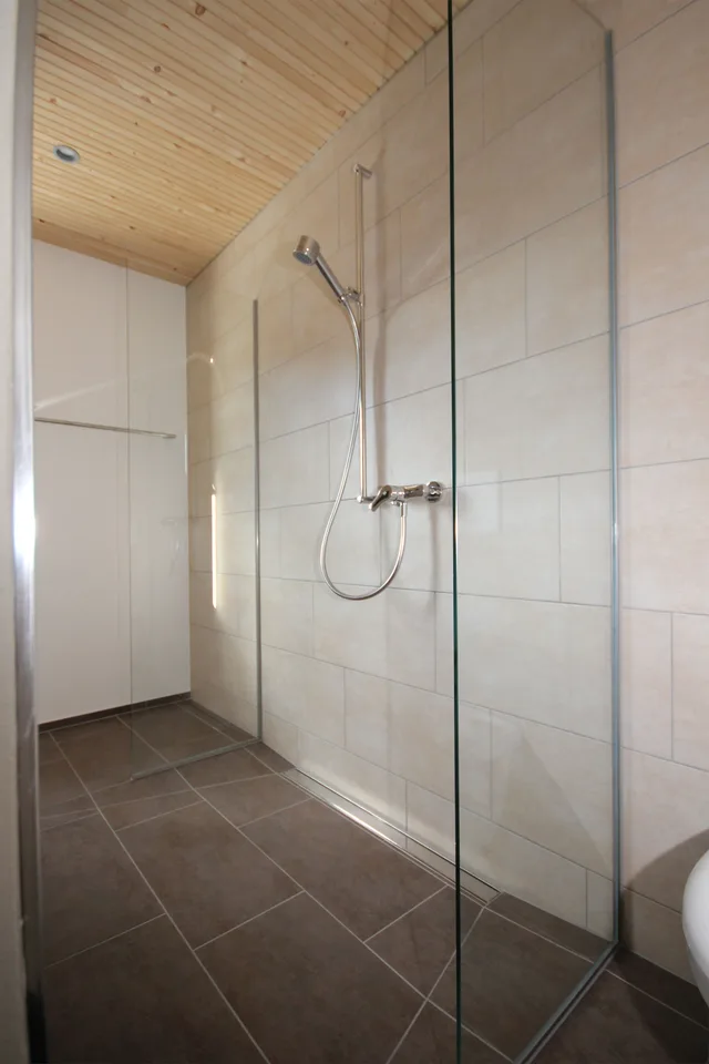 VERMIETUNG 3.5 Zimmer Wohnung im Obergeschoss – Foto 9 von 11