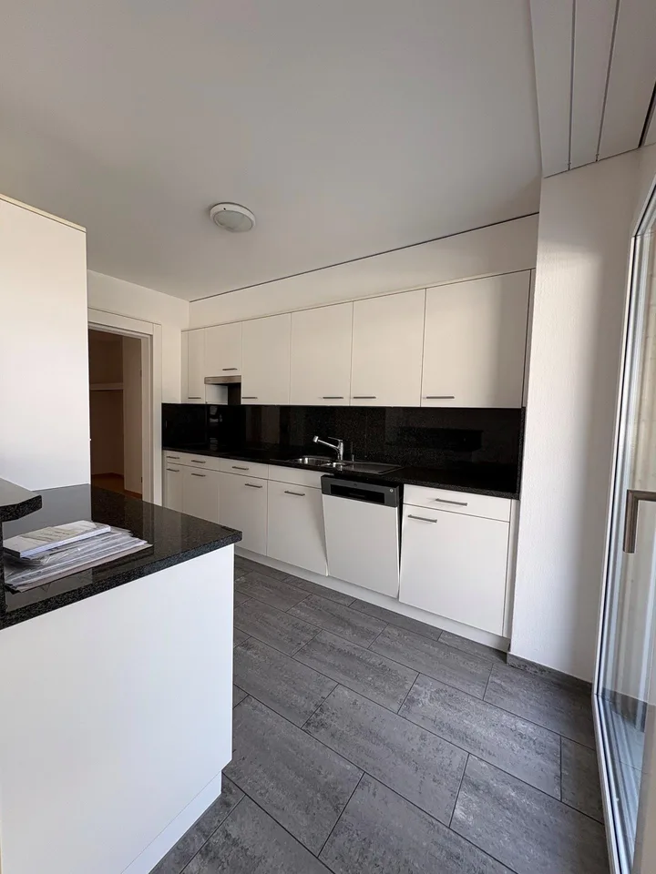 zentrale 3.5 Zimmer Wohnung an sonniger Lage – foto 7 di 18