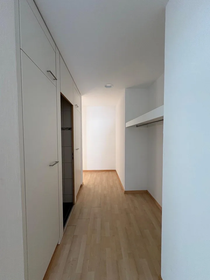 zentrale 3.5 Zimmer Wohnung an sonniger Lage – foto 8 di 18