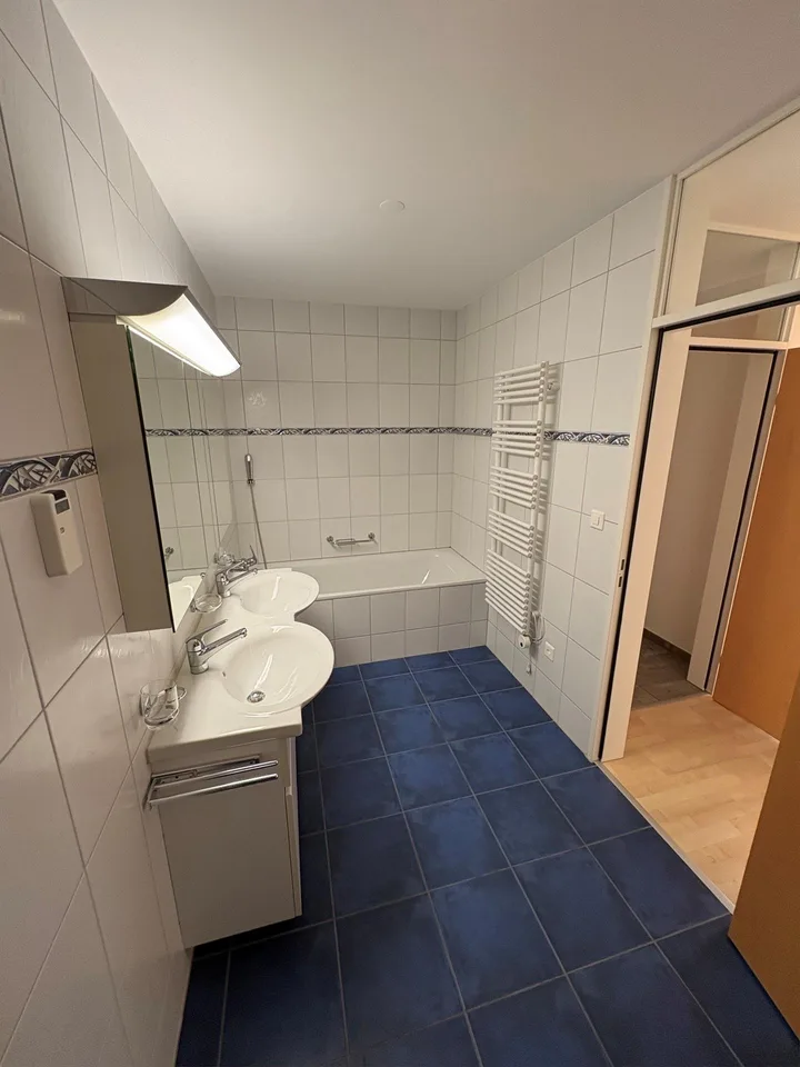 zentrale 3.5 Zimmer Wohnung an sonniger Lage – foto 10 di 18