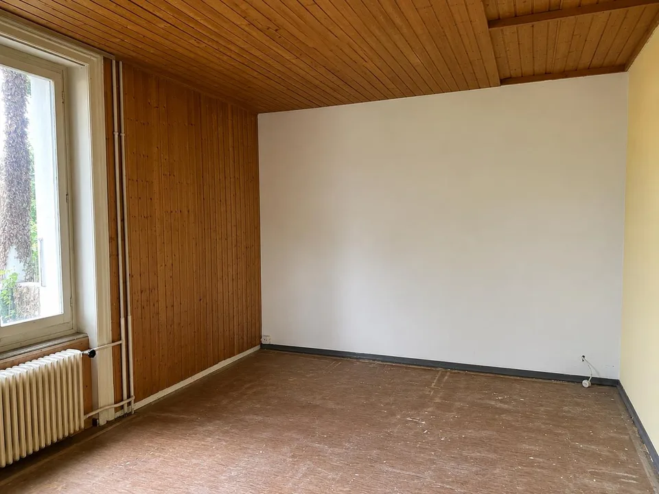 Freistehendes Jugendstilhaus mit Garten – photo 22 of 27
