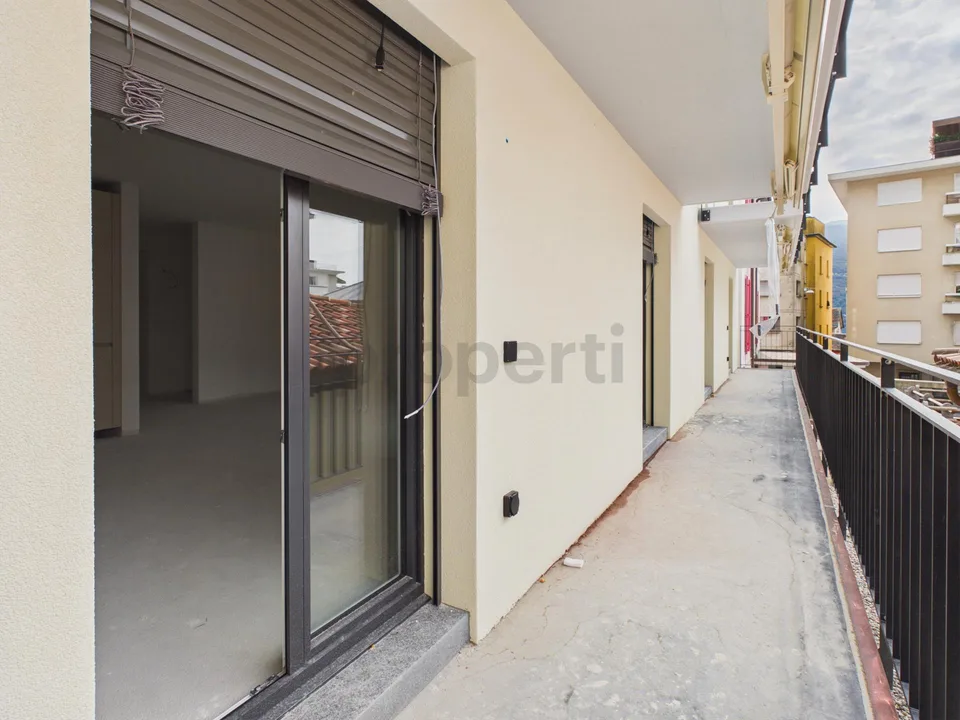 Spazi Luminosi, Finiture di Alta Qualità, Costruzione Sostenibile & Contesto Servito! // Lichtdurchflutete Räume, Hochwertiger Ausbau, Nachhaltige Bauweise & Gute Lage! – Foto 14 von 18