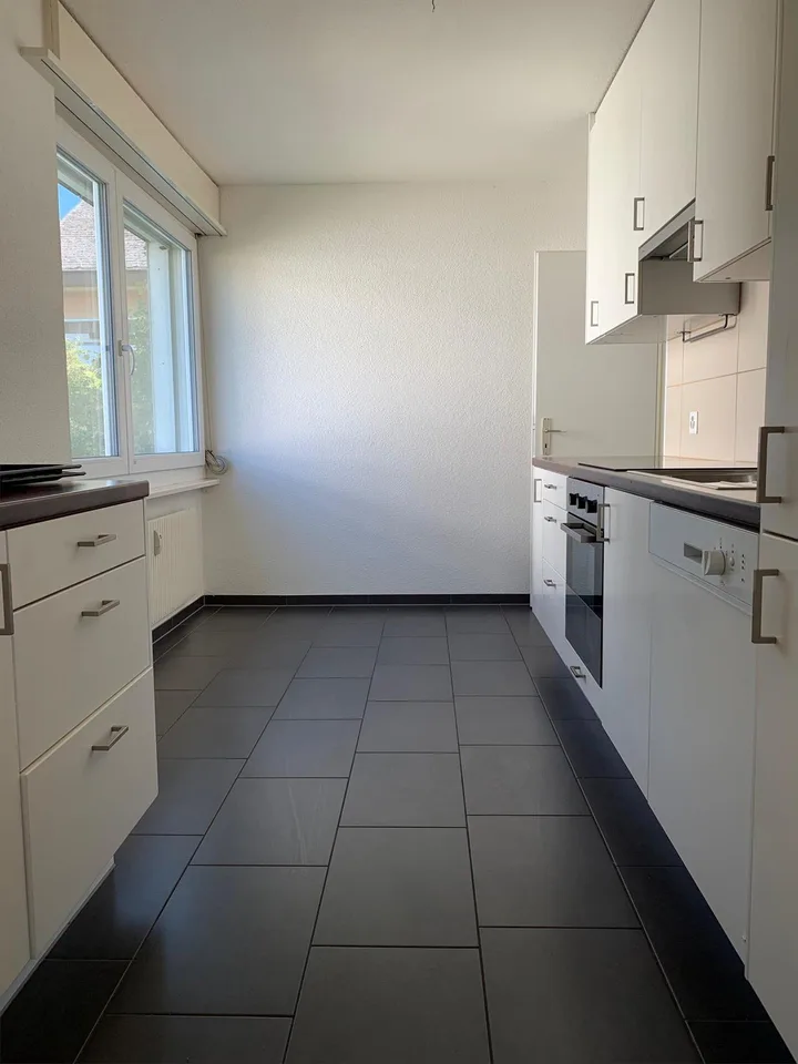 Helle 3-Zimmer-Wohnung mit sonnigem Sitzplatz – foto 2 di 9