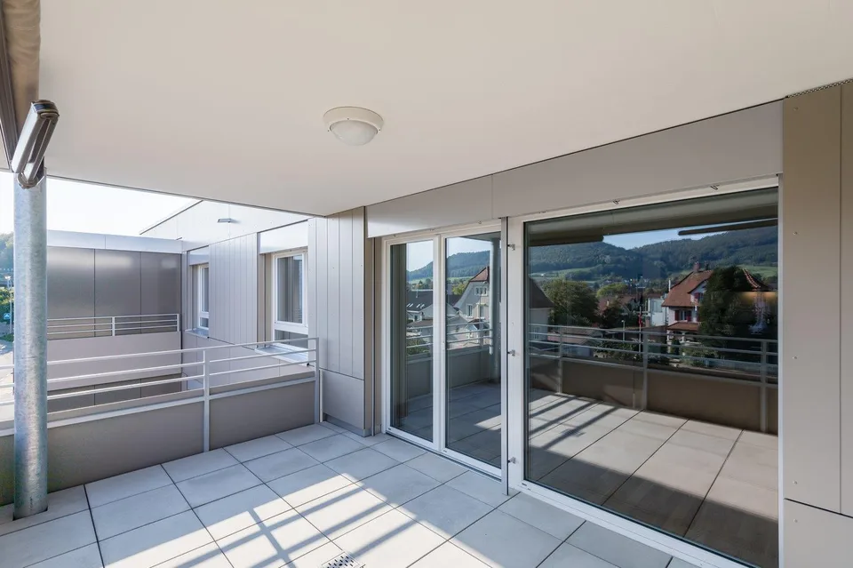 Exklusive und moderne 3.5 Zimmerwohnung – photo 7 of 11