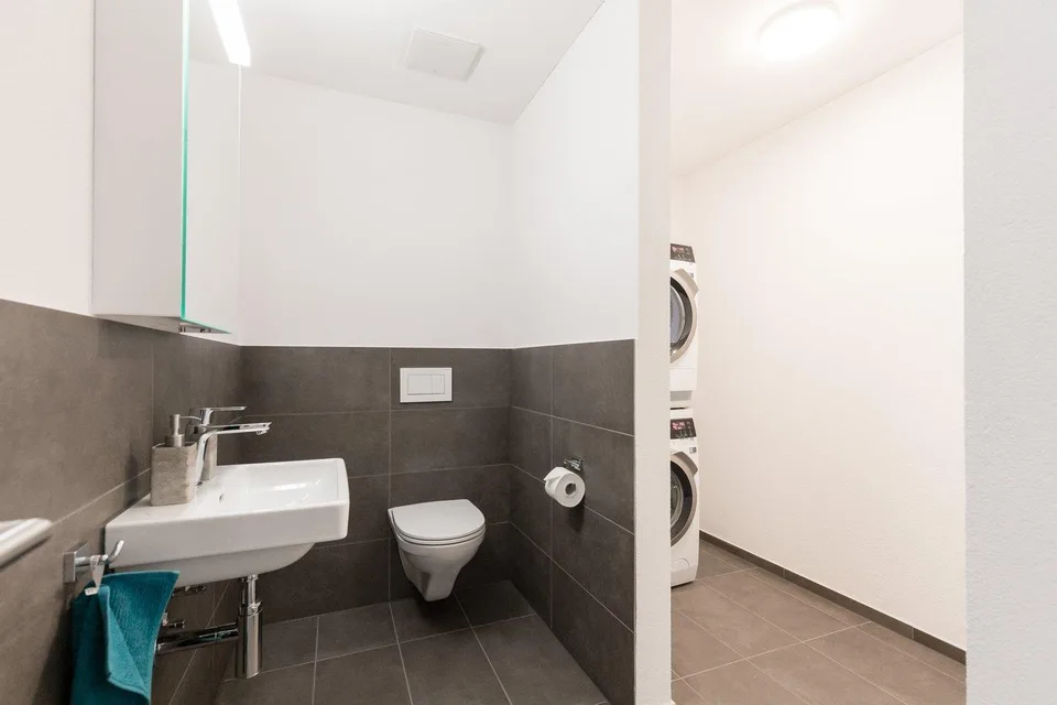 Exklusive und moderne 3.5 Zimmerwohnung – photo 10 of 11