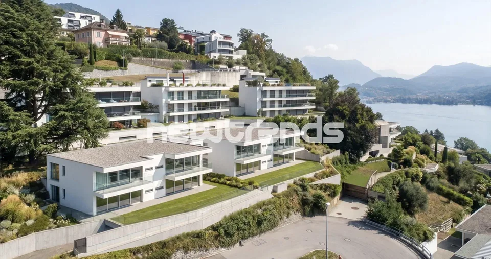 Prestigious 4.5 rooms apartment with terrace and lake view in Viganello – photo 4 of 8