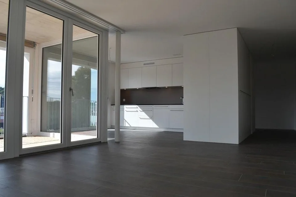 2.5-room apartment with large kitchen and balcony – photo 6 of 9