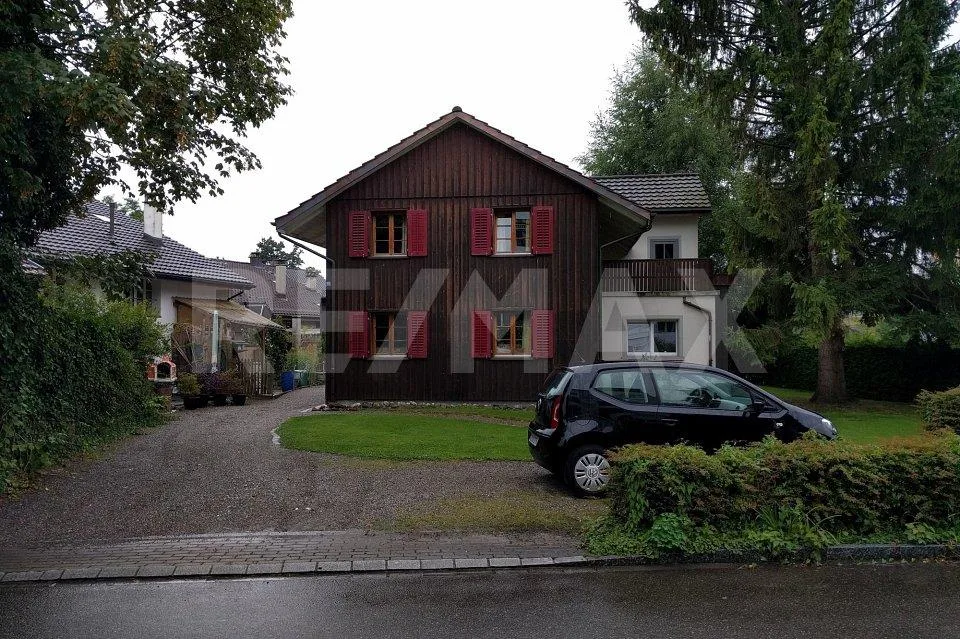6.5 Zimmer Einfamilienhaus in Wetzikon ZH – Foto 3 von 13