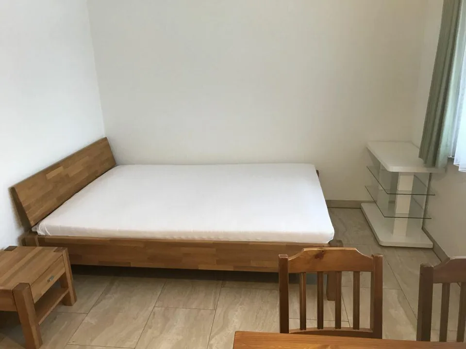Möbliertes Studio in Bad Ragaz – Foto 3 von 7