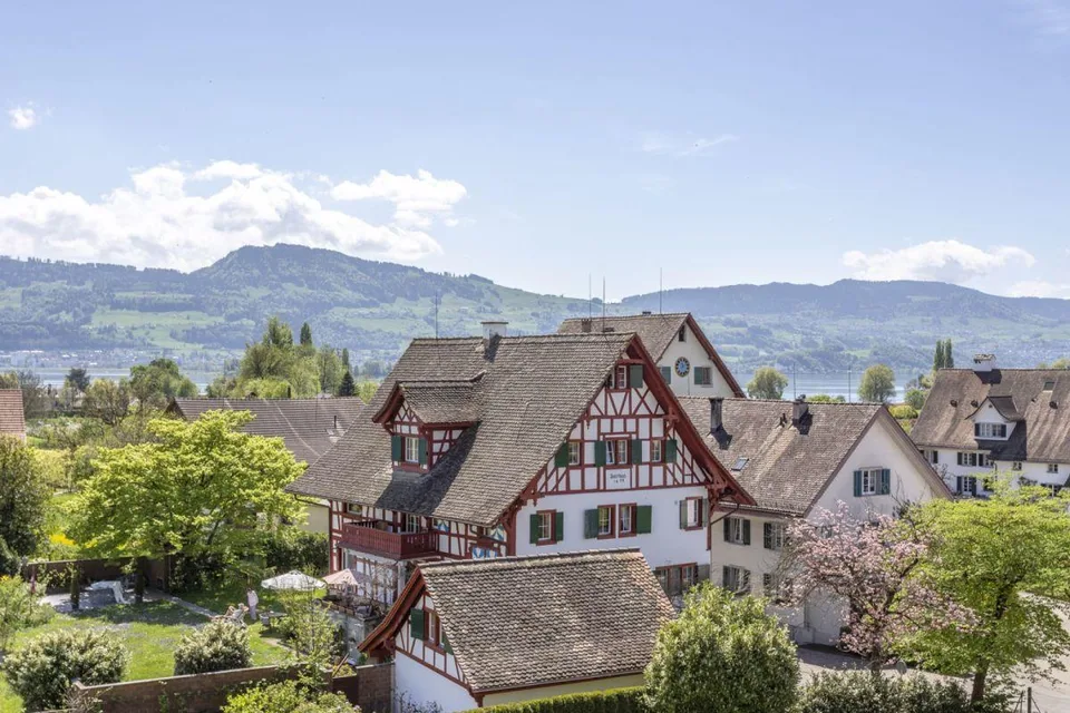 2.5 Zimmerwohnung mit Seezugang – Foto 4 von 14