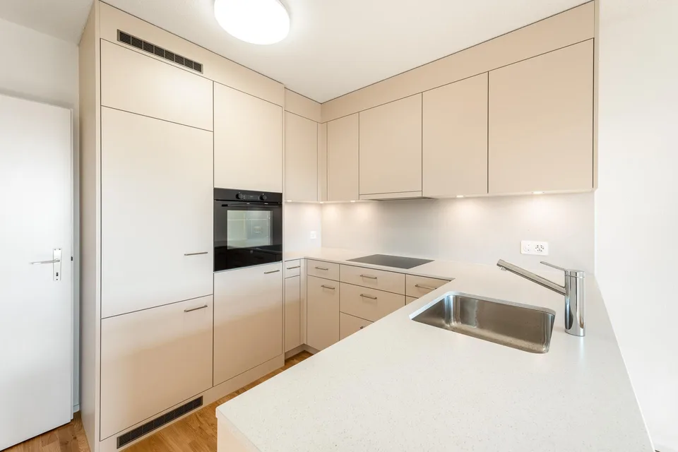 Vivere in famiglia nel nuovo splendore, appena ristrutturato! – foto 7 di 11