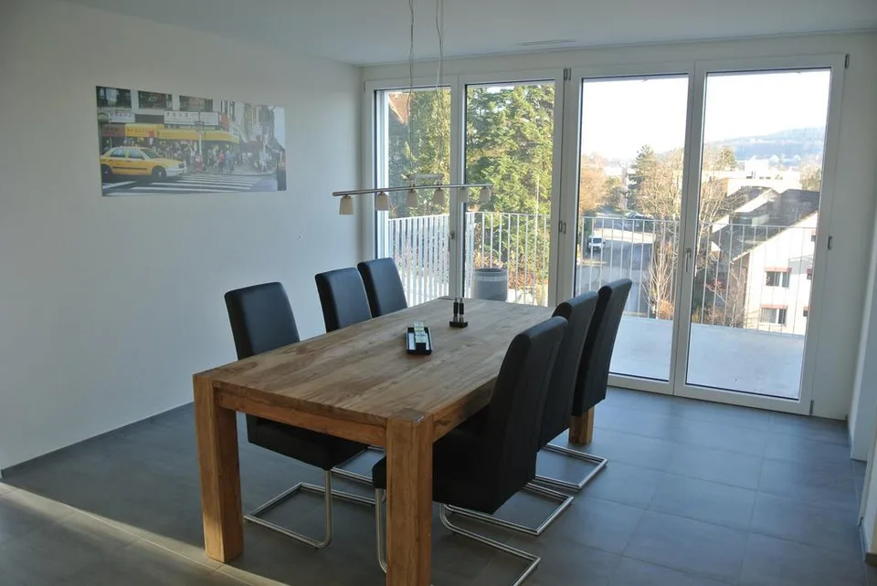 Appartement moderne 4.5 pièces avec deux balcons à Winterthur-Töss – photo 2 sur 10