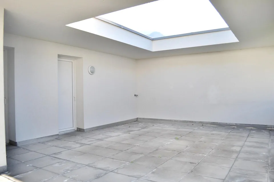 Grosse schöne 4.5 Zimmer-Wohnung zu vermieten – photo 12 of 12