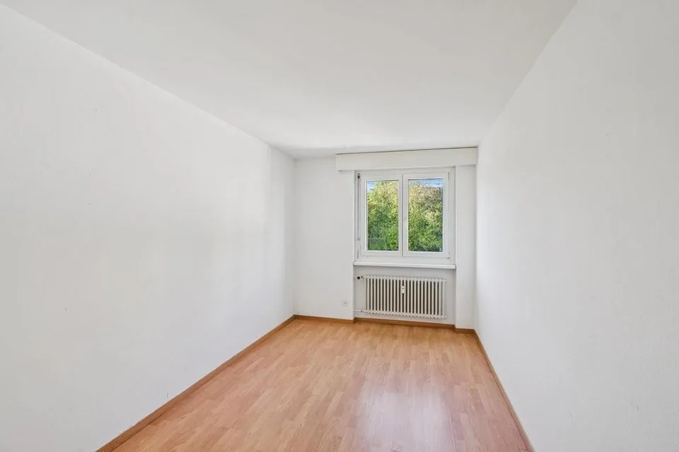 Grosszügige Wohnung für die ganze Familie – Foto 3 von 8