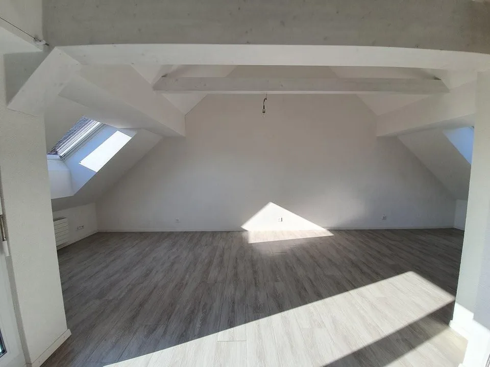Appartamento moderno in posizione centrale a Islikon – foto 3 di 7