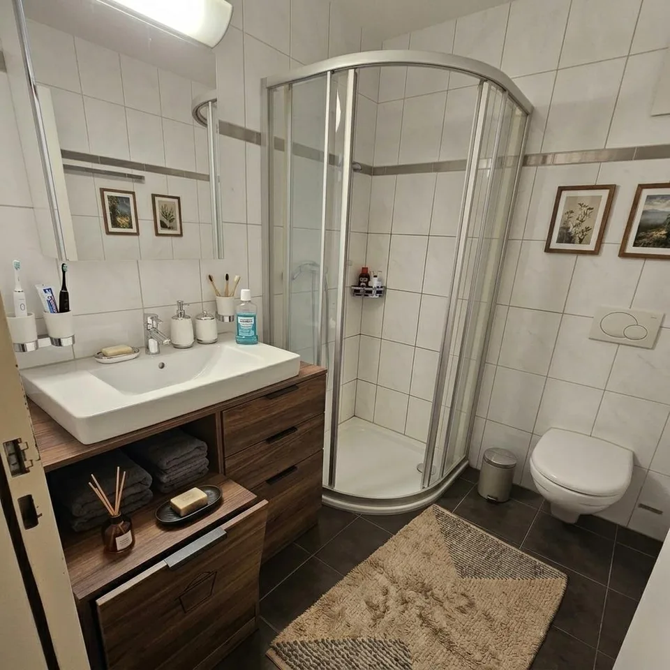 Attraktive 4.5-Zimmer-Gartenwohnung mit Wintergarten – photo 11 sur 12