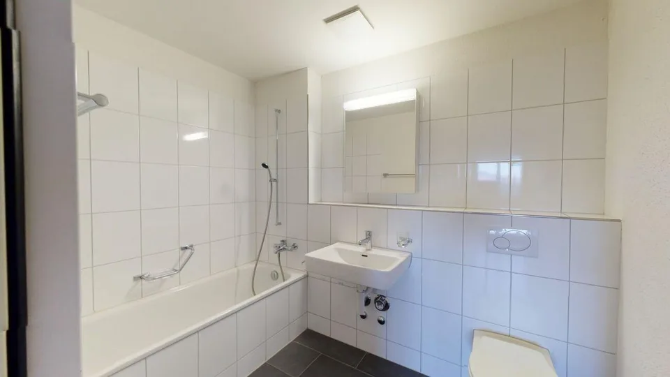 moderne 3.5 Zimmerwohnung – foto 9 di 10