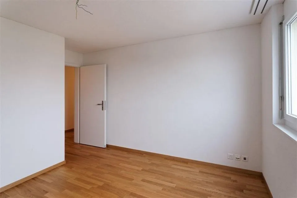 "Blumenrain": moderne, grosse 4.5-Zi-Wohnung – Foto 5 von 11