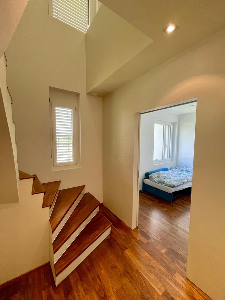 Über den Dächern von Teufen – exklusive 3.5-Zimmer Maisonette-Attika – Foto 18 von 21
