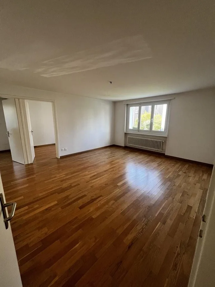 Helle 4-Zimmer-Wohnung im Erdgeschoss in Steinhausen – photo 9 of 10