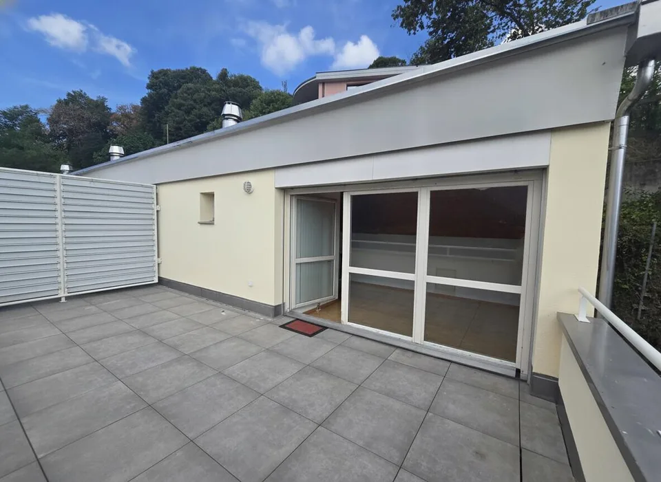 BELLA CASA A SCHIERA DI 4.5 LOCALI NEL VERDE A MONTEGGIO – foto 8 di 8