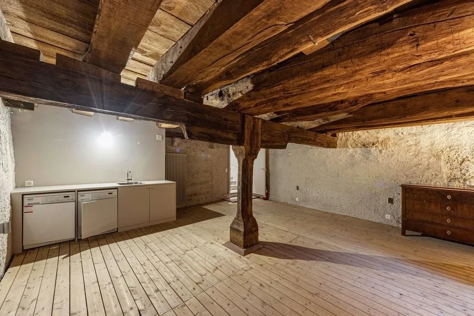 Luxuriöse Altstadt-Wohnung mit Gartensitzplatz an exklusiver Lage – foto 11 di 12