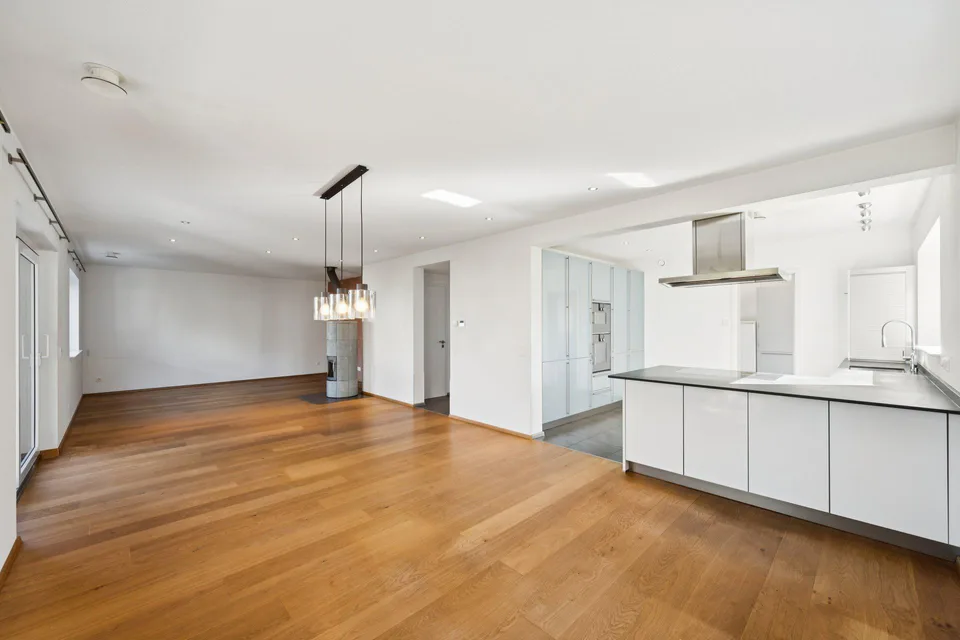 Ein Haus, das Raum zum Leben lässt - Modernes Einfamilienhaus mit Gart – Foto 3 von 15