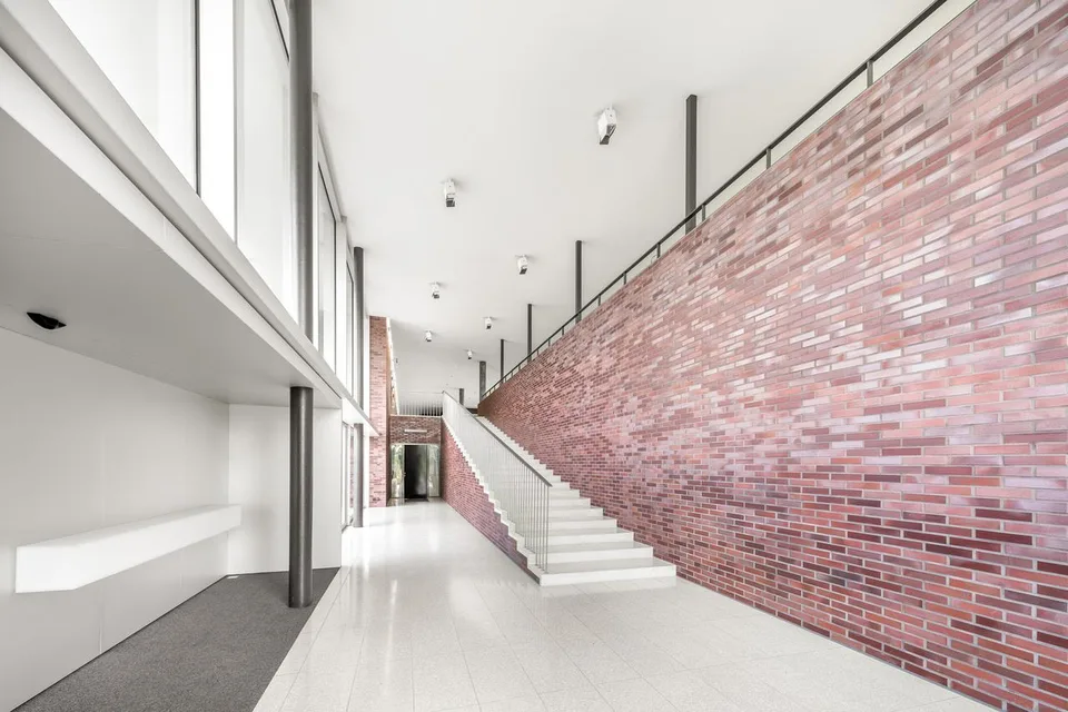 Hochwertige Büro- und Gewerbeliegenschaft – foto 6 di 15