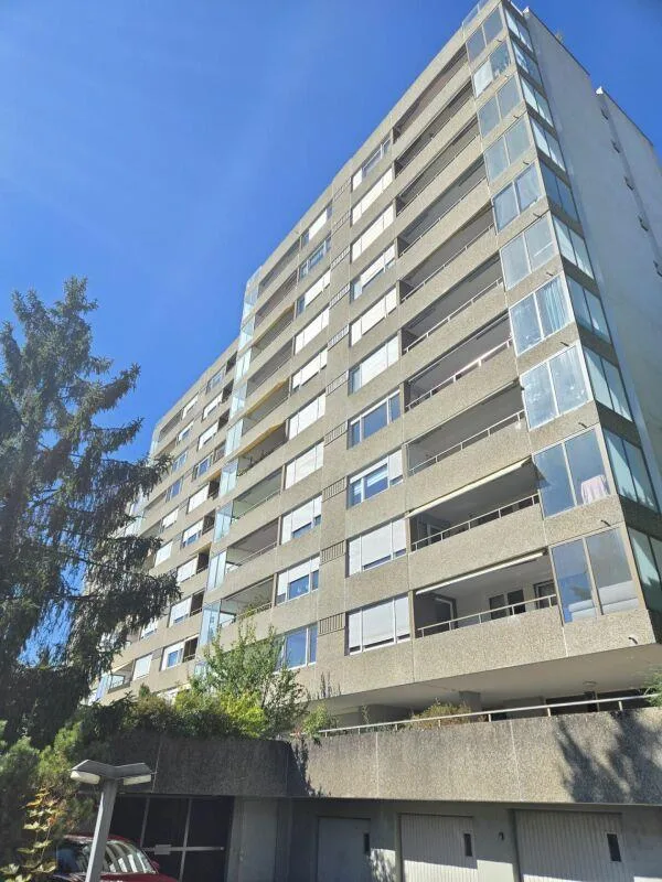 Tolle 3½-Zimmer Wohnung mit zwei Balkonen & Aussenparkplatz – photo 9 sur 9