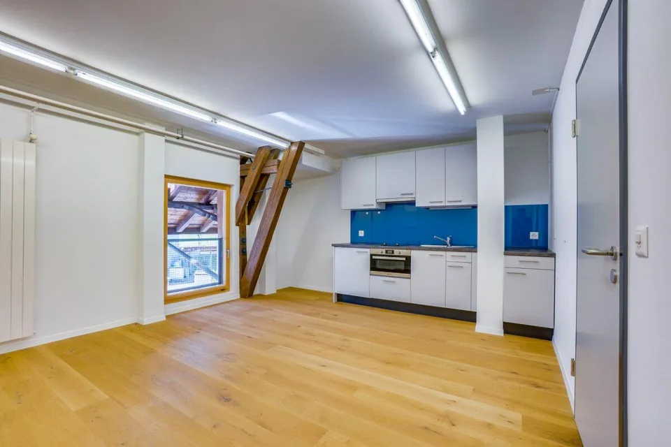 Maison d'habitation et de commerce entièrement louée à Zollikofen – photo 3 sur 8