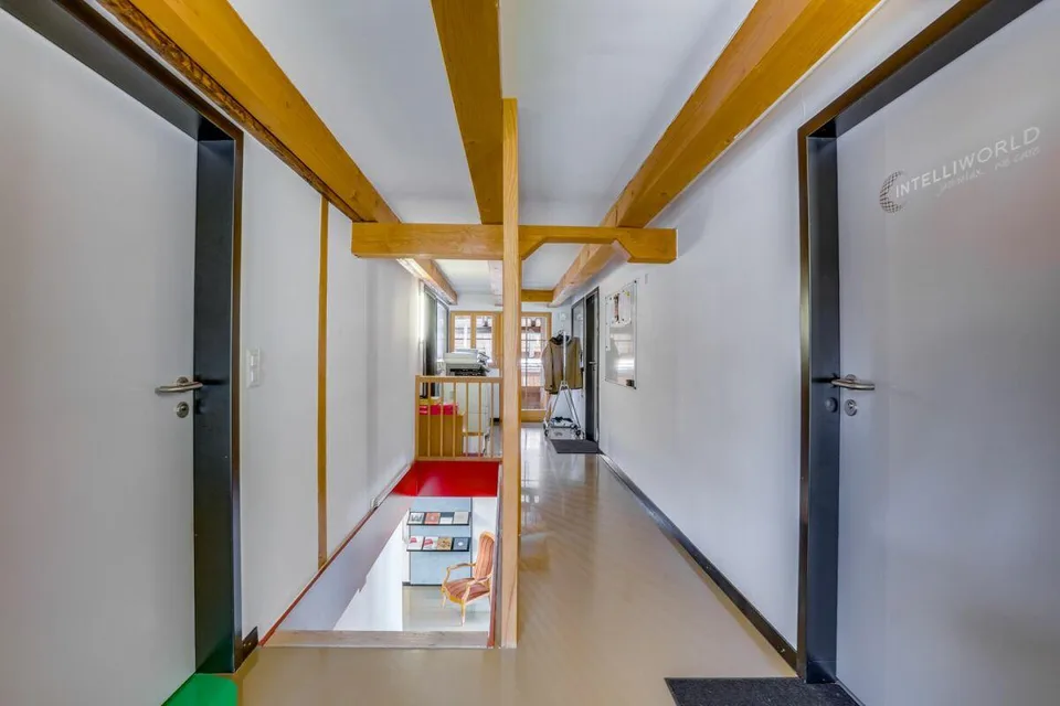 Maison d'habitation et de commerce entièrement louée à Zollikofen – photo 4 sur 8